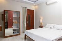 Reddoorz @ Raya Canggu Hotel